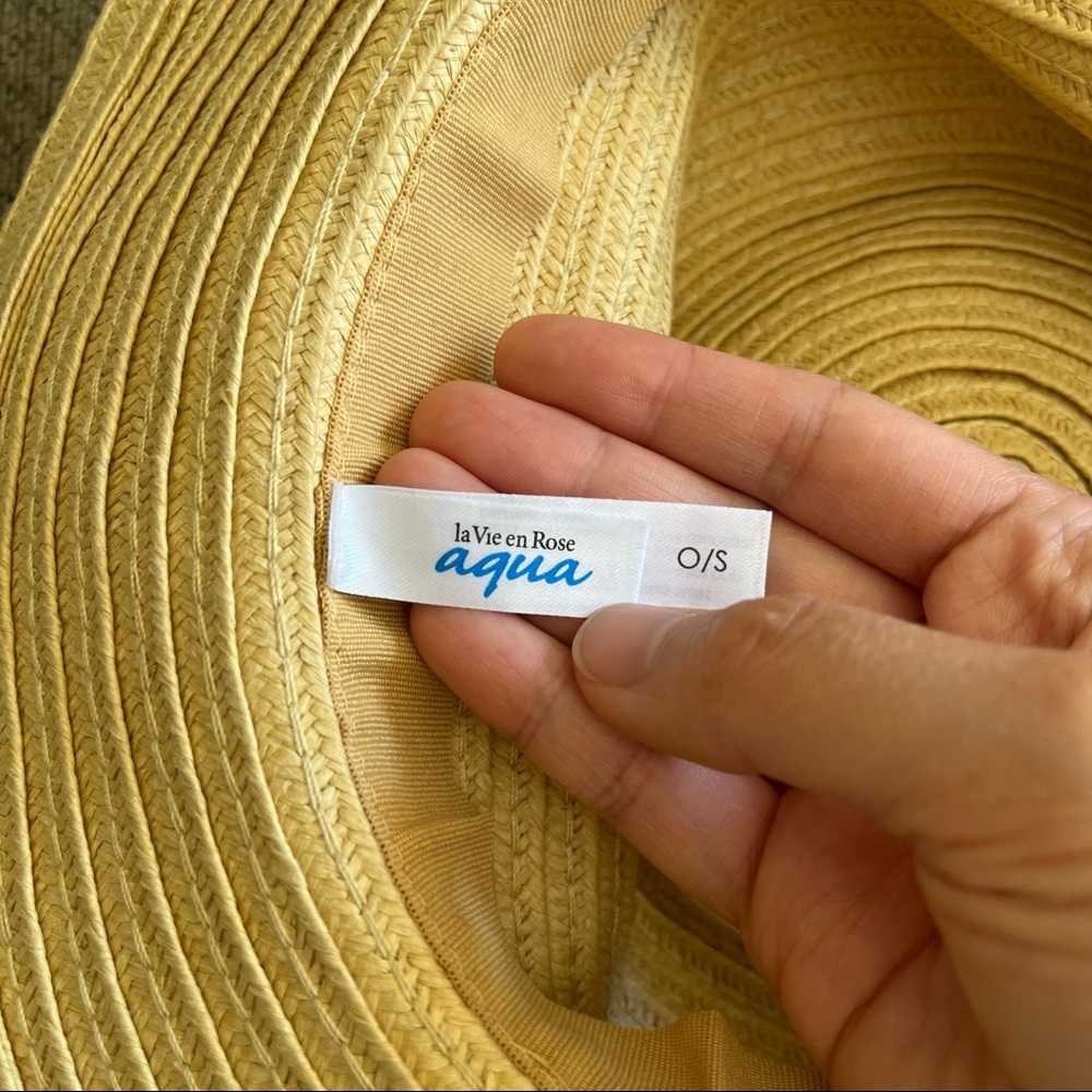 Straw hat - Picture 8 of 10